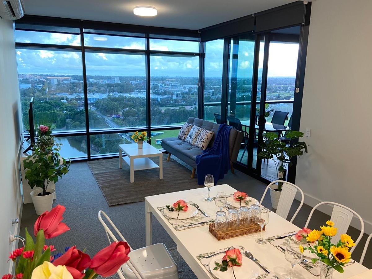Parkside & City View In Sydney Olympic Park מראה חיצוני תמונה